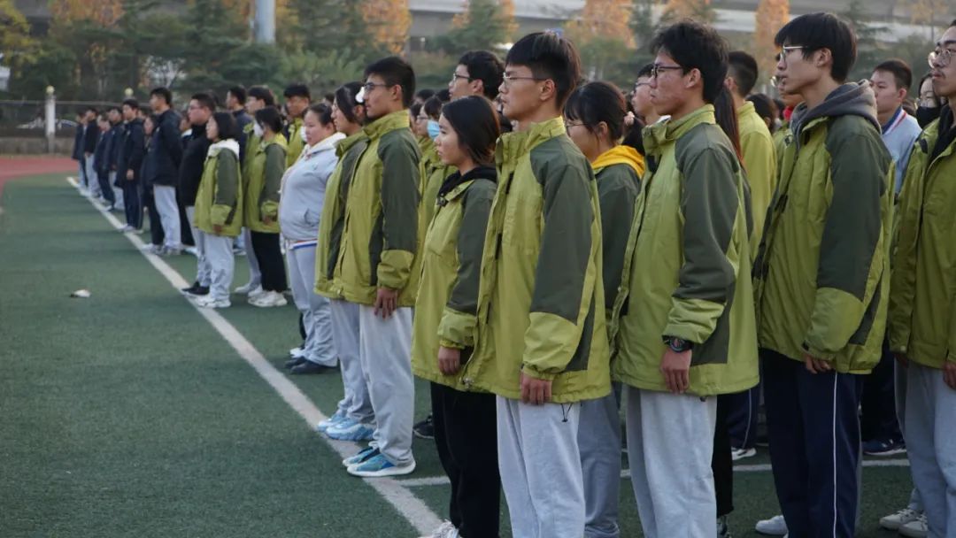 守护校园安全徐州市九里中学组织消防疏散演练