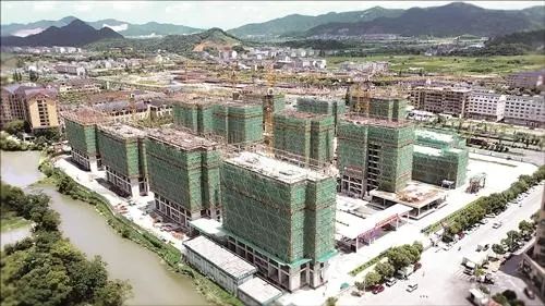 节庆活动体系,鸡山老街将助力推动鉴洋湖项目成为大台州都市休闲首选