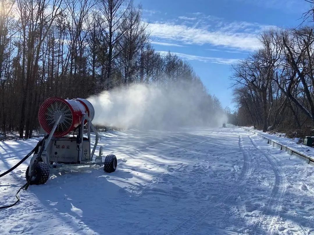 净月潭滑雪场开板!