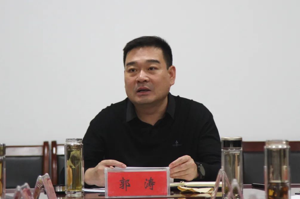 11月30日下午,峰峰矿区召开信访工作调度会,区长郭涛出席会议并讲话