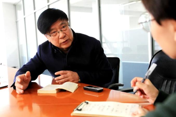 冯玉忠一位勇立潮头的经济学家