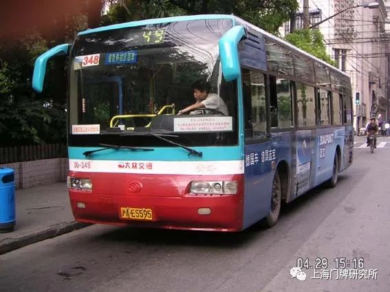 汉口路(魏家钧 摄)49路swb6120khv-3(swk)型客车,中山南二路(朱达艺