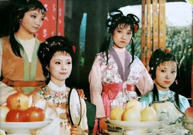 红楼十二钗品传之妙玉李纨两个才女压抑与反压抑的人生