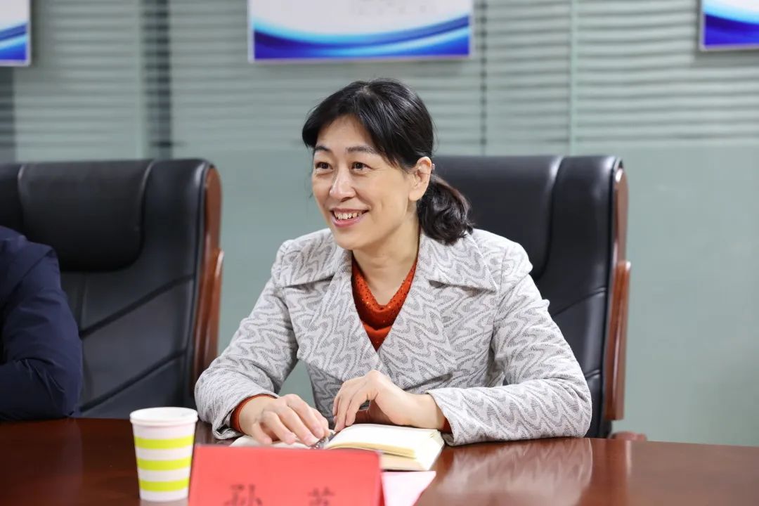 省法院副院长张开兴到枣庄走访省人大代表