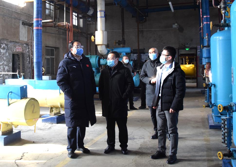 检查组先后来到公主岭市高金食品有限公司,公主岭禾丰牧业有限责任