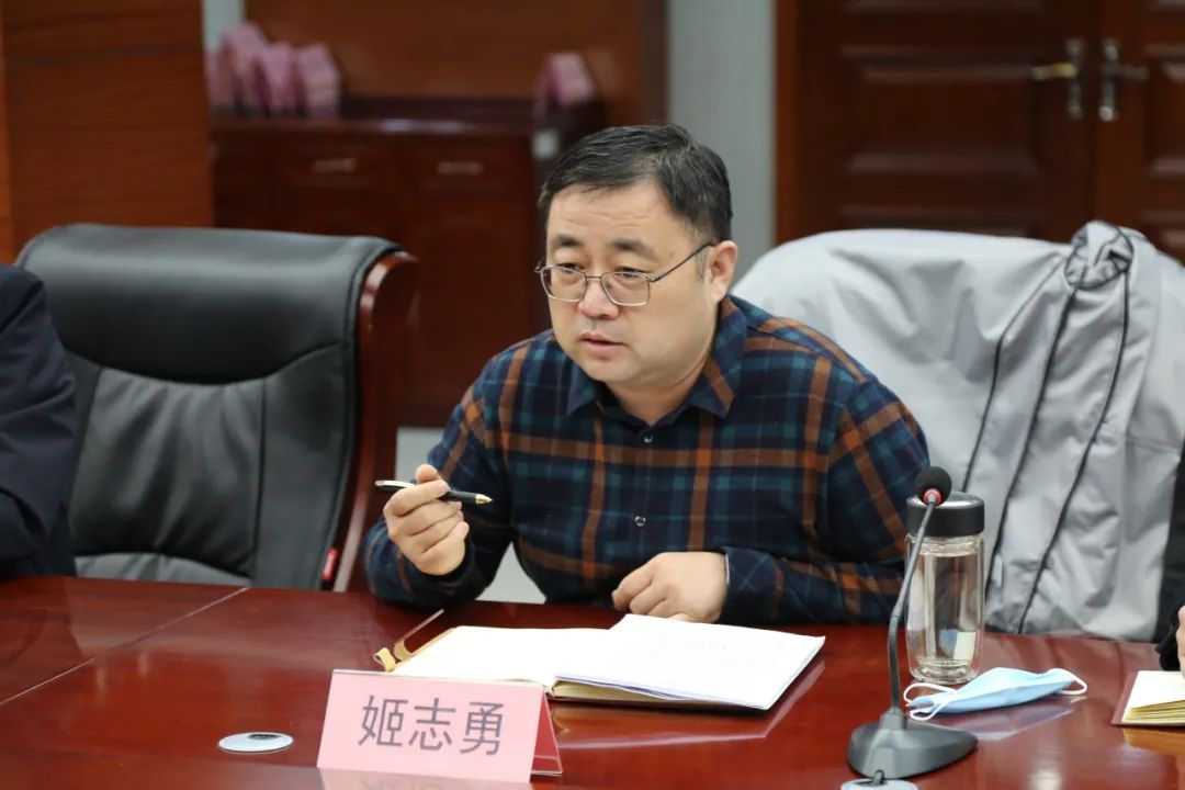 姬志勇介绍了新河县产业发展规划,招商优惠政策,经济开发区规划发展