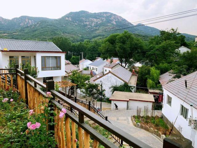 博山区池上镇中郝峪村04聂家峪宝泉上苑民宿远离喧嚣,冬日的聂家峪