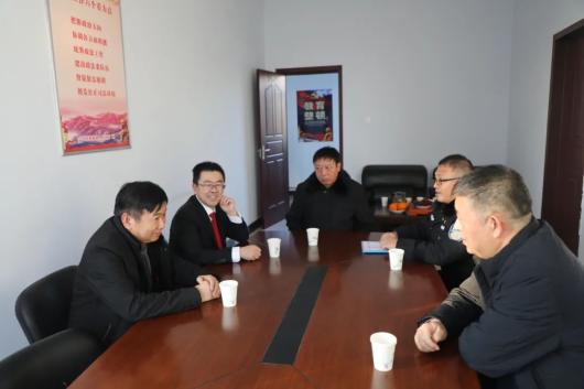慰问检查乌拉特前旗人民法院开展春节前慰问及安全检查工作