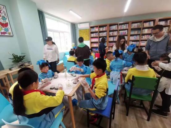 儿童友好17泰顺县开办第一所农村寄宿制学校