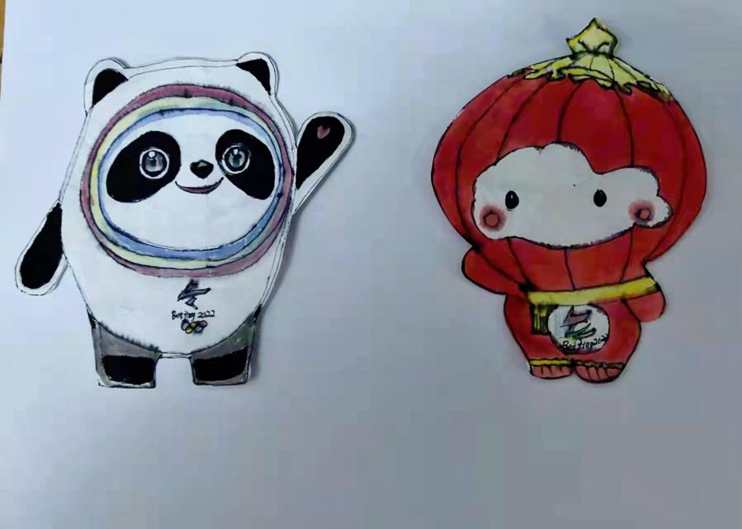 "冰墩墩"的冰,象征纯洁,坚强,是冬奥会