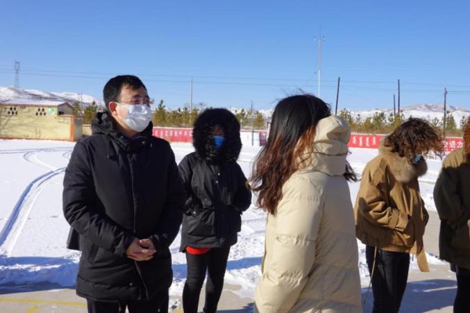 刘宝成在督导检查疫情防控工作时强调落实落细防控责任切实守好