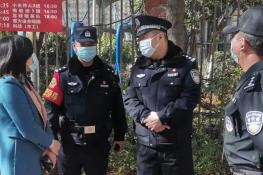 警警有条开学季西山公安护学岗虎力全开