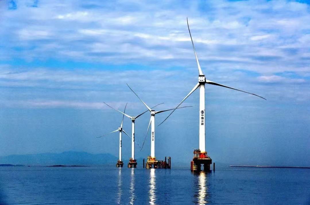 13兆瓦亚洲单机容量最大风电机组在福建三峡海上风电产业园成功下线