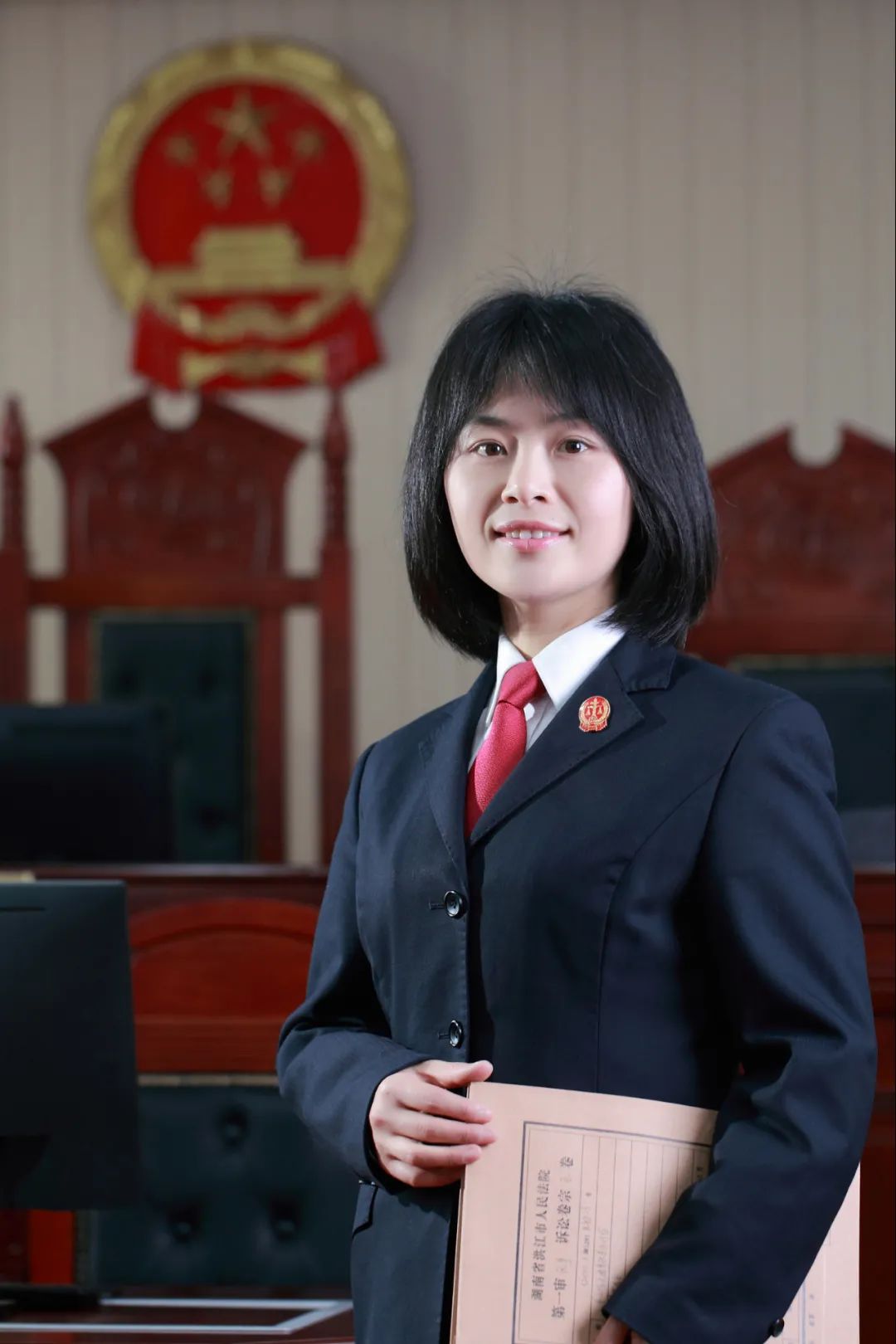 女法官国际日温柔的正义洪江市人民法院女法官风采