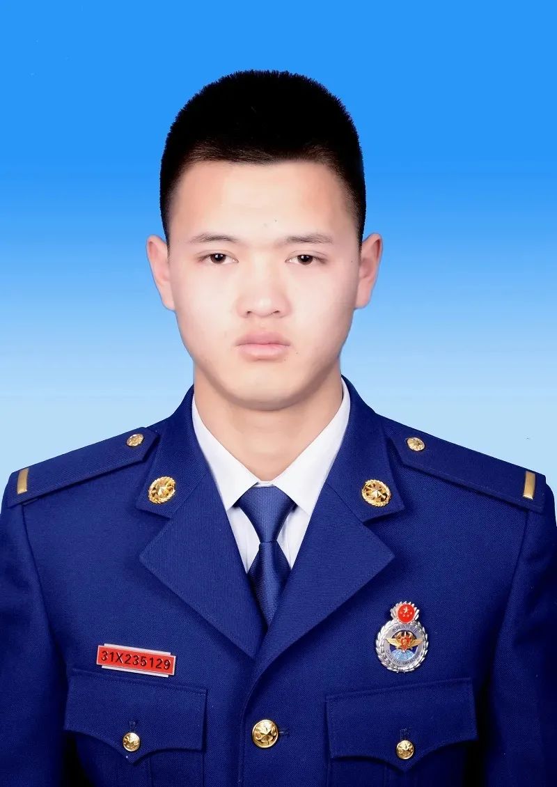 共产党,现为塔城地区消防救援支队裕民县海棠路消防救援站四级消防士