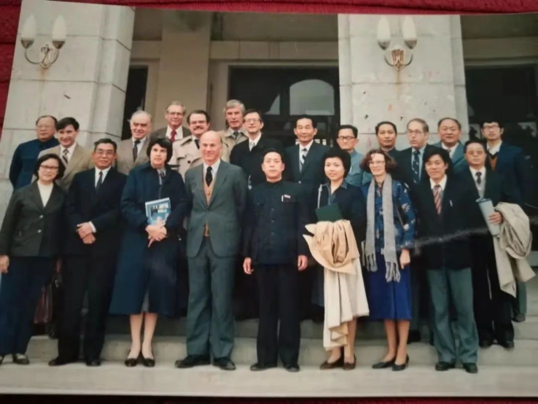 法学教育是中美两国较早合作交流的领域,也是对外开放和学习的前沿