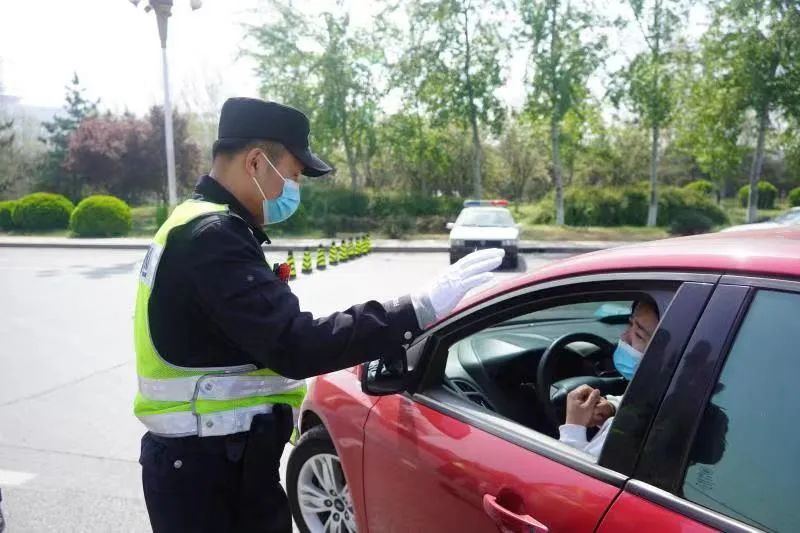 交巡警事第145期坚守防疫一线筑牢安全屏障