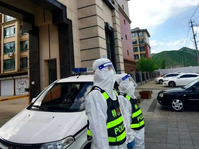 抗疫先锋队图们市公安局特巡警大队布控防疫六张网筑牢疫情防护墙