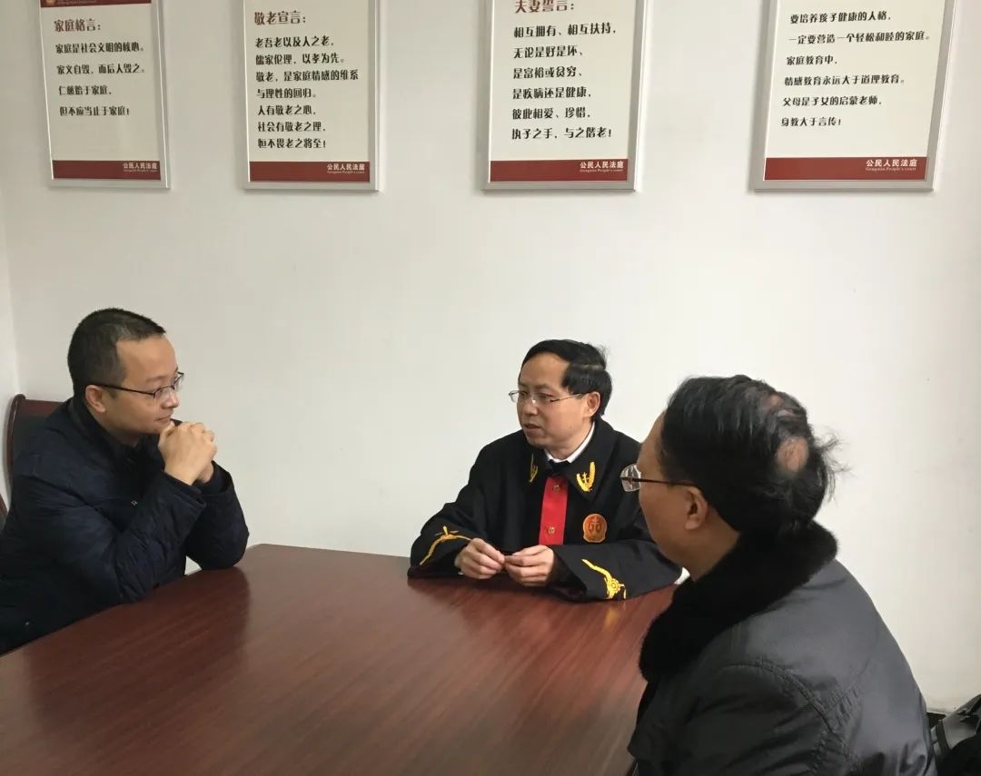 学英模勇担当唐学才把平凡的工作做好