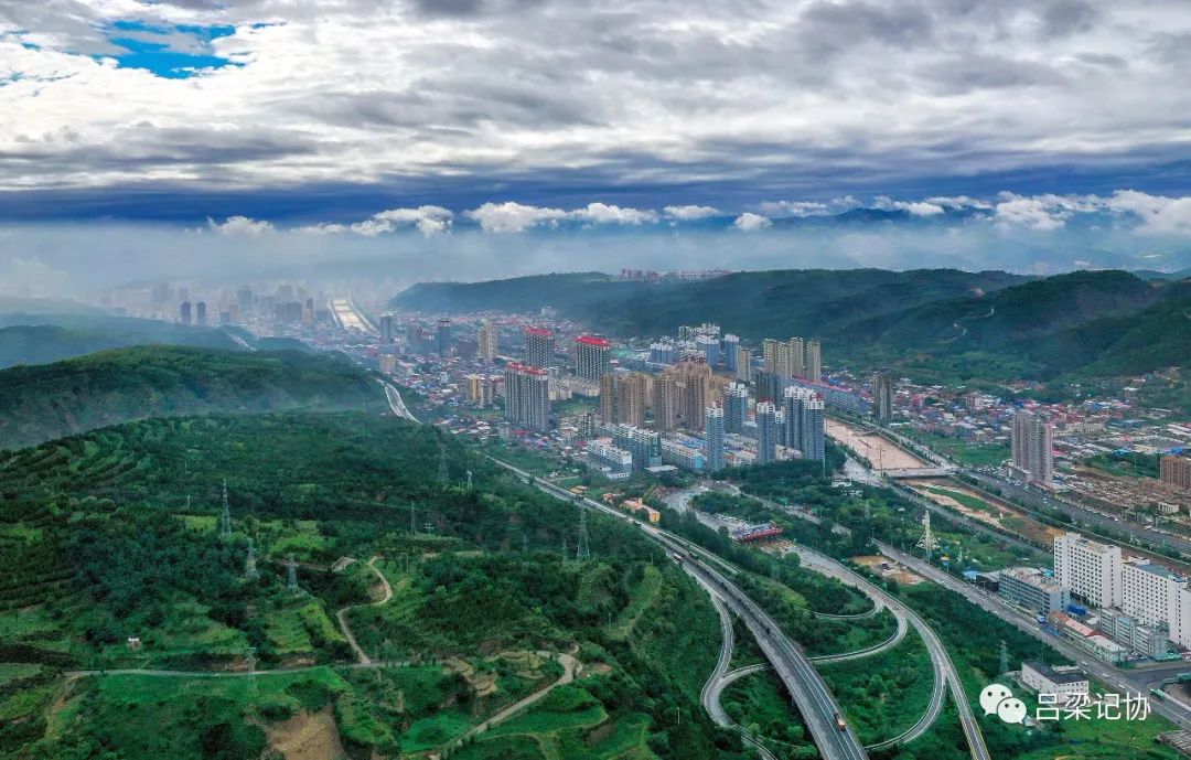 生态山城英雄吕梁,一个令人向往的地方,一座美丽幸福的城市.