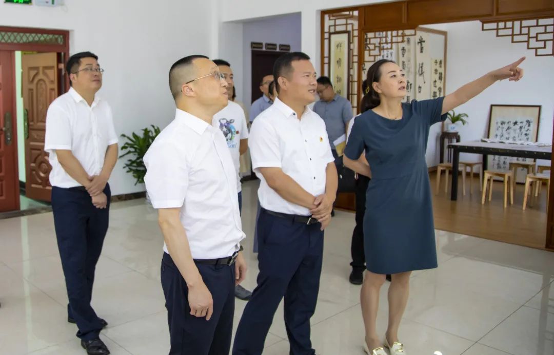 中共建德市委常委,统战部部长郑泽挥陪同调研,民盟建德市委会班子成员