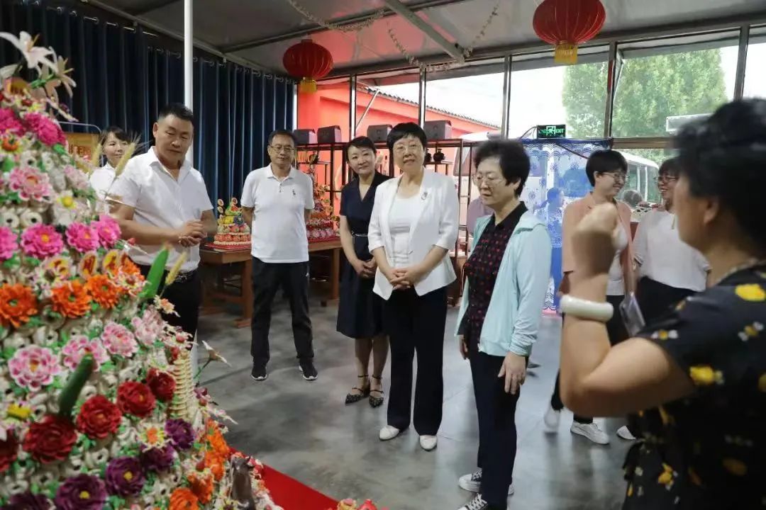 王云英在我市调研基层妇女组织建设工作