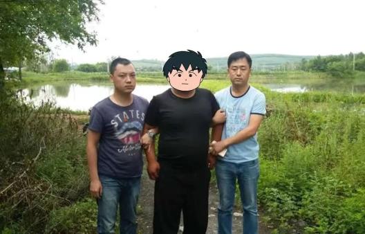 他家住勃利县,工作在七台河市,单位距家40公里.