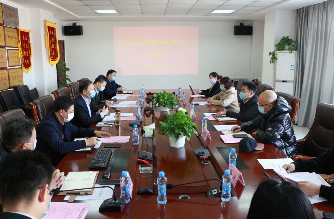 孙毅代表区委,区政府向许志程一行的到来表示热烈欢迎,并就我区经济