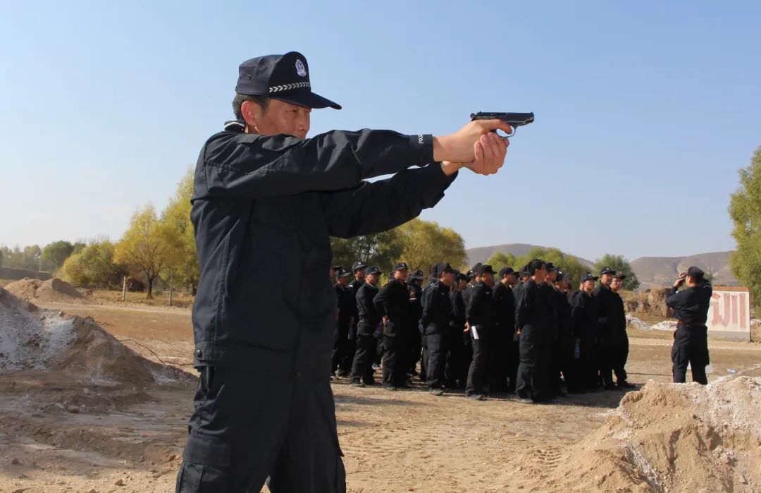 天平卫士03心目中的定西法警记甘肃省定西市中级人民法院司法警察杨卫