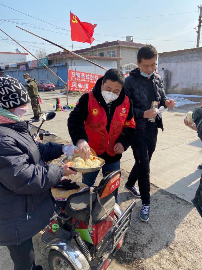 牛大姐名叫牛金树,是石门寨镇上庄坨村村民.