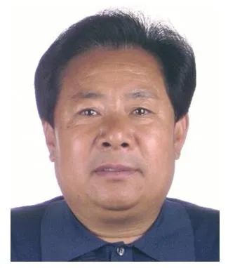 陈立新,男,汉族,身份证号码:120223195109090819,户籍地:天津市静海