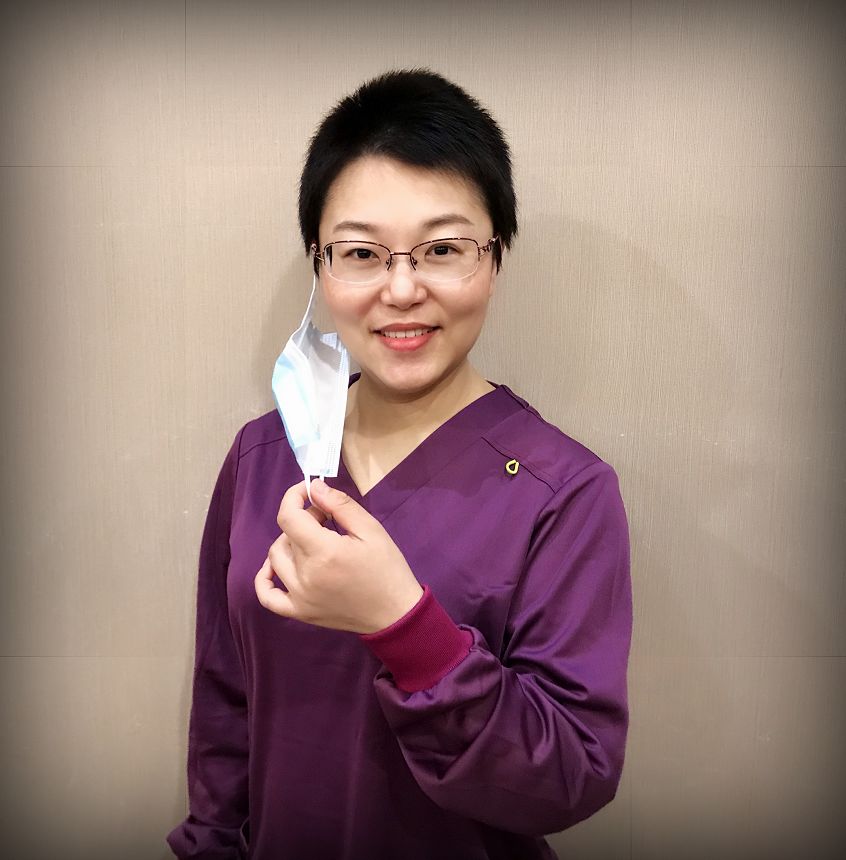 董春玲:中共党员,硕士研究生,主管护师,肝硬化科护士长.