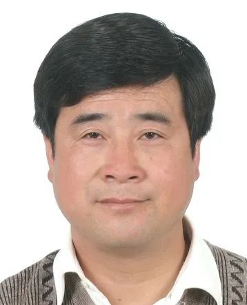 高清大图---金湖法院曝光失信被执行人名单