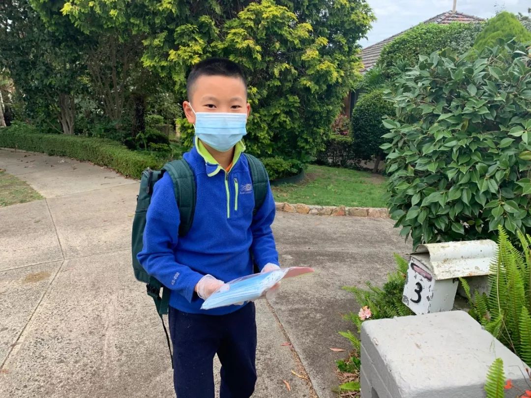 暖心浙籍小男孩呼吁澳洲邻居戴口罩