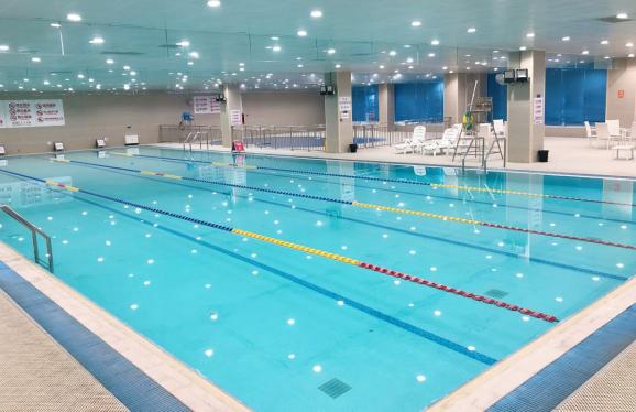 室内游泳馆