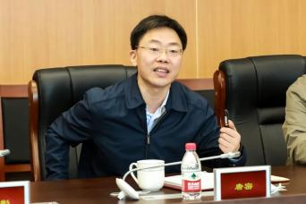 市一中法院李生龙副院长渝北区委政法委唐密书记到渝北区法院两江新区
