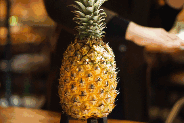 吃菠萝用盐水泡,到底好不好?