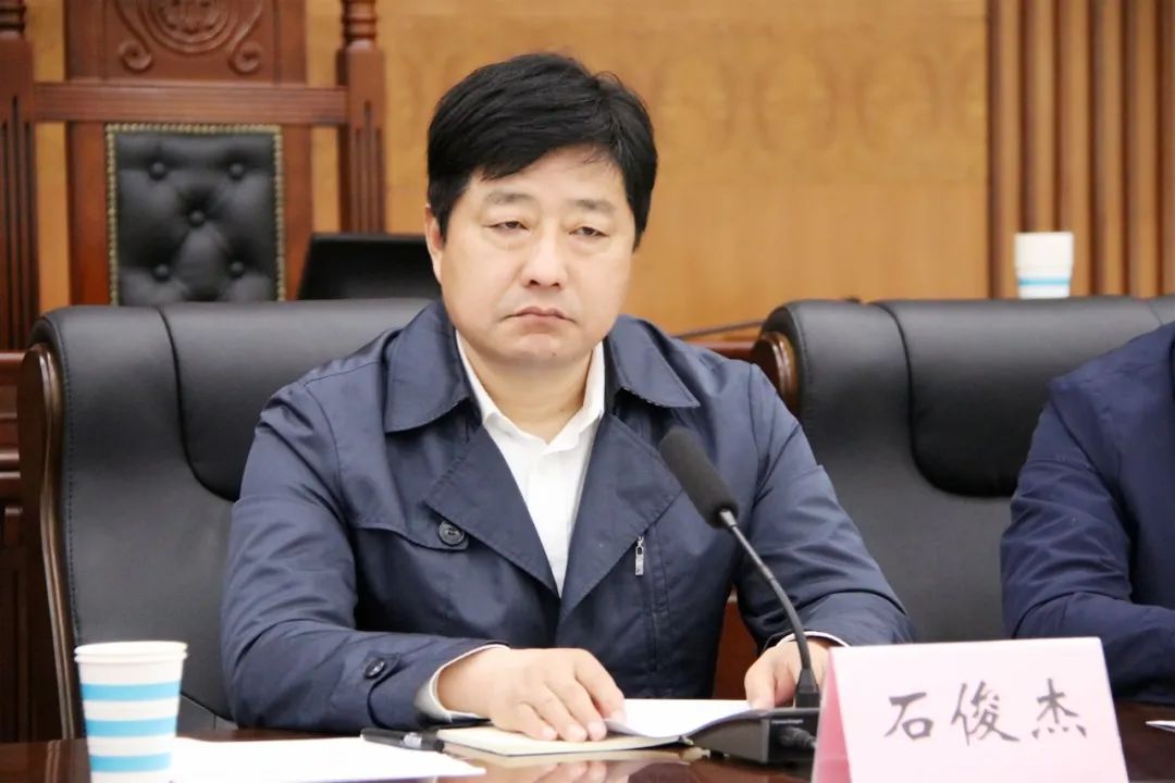 政法委在泗洪法院召开全县律师调解工作推进会