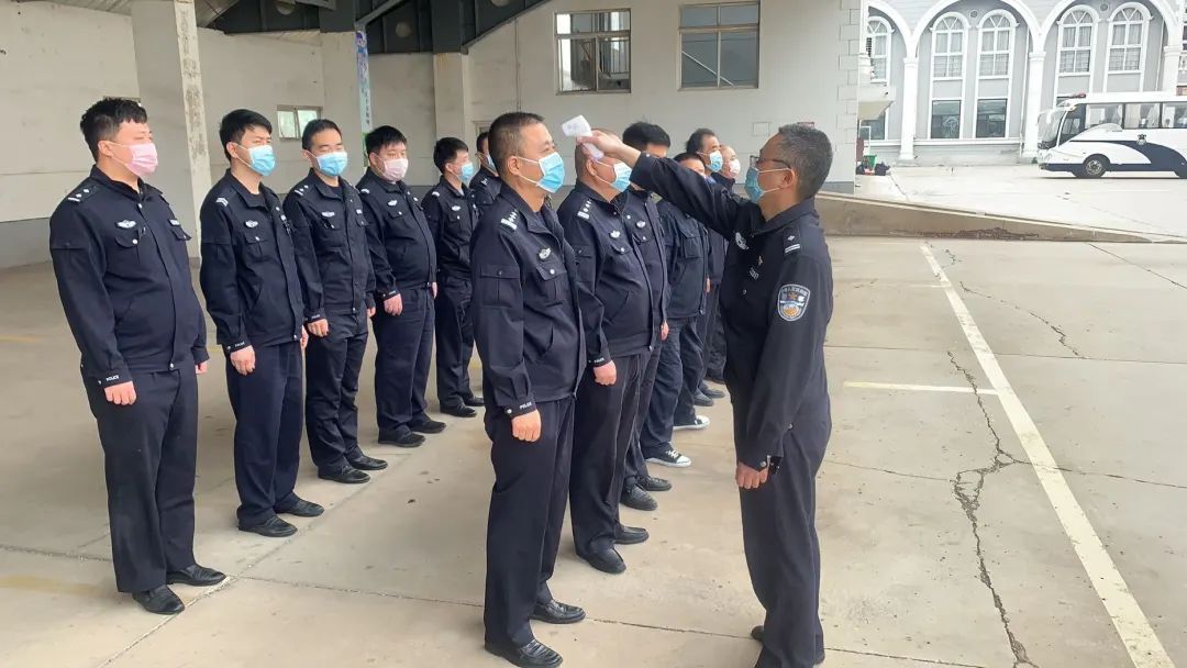 天津警方征集40人犯罪线索!涉及三家公司【津门政法快报 2020.04.22】(最新发布)