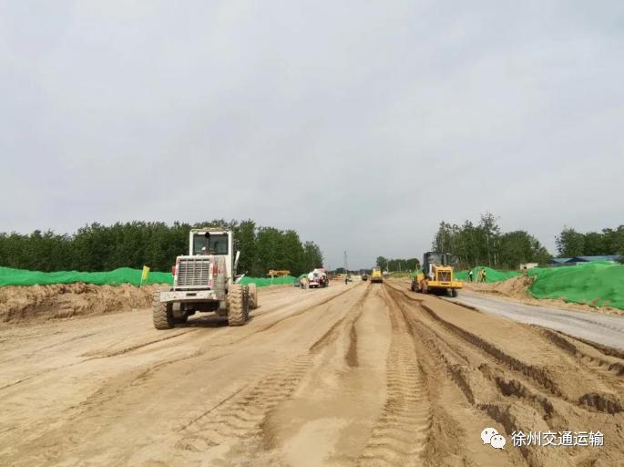 该项目是沛县2020年城建重点工程,起点位于518国道西环路侯楼村南向西