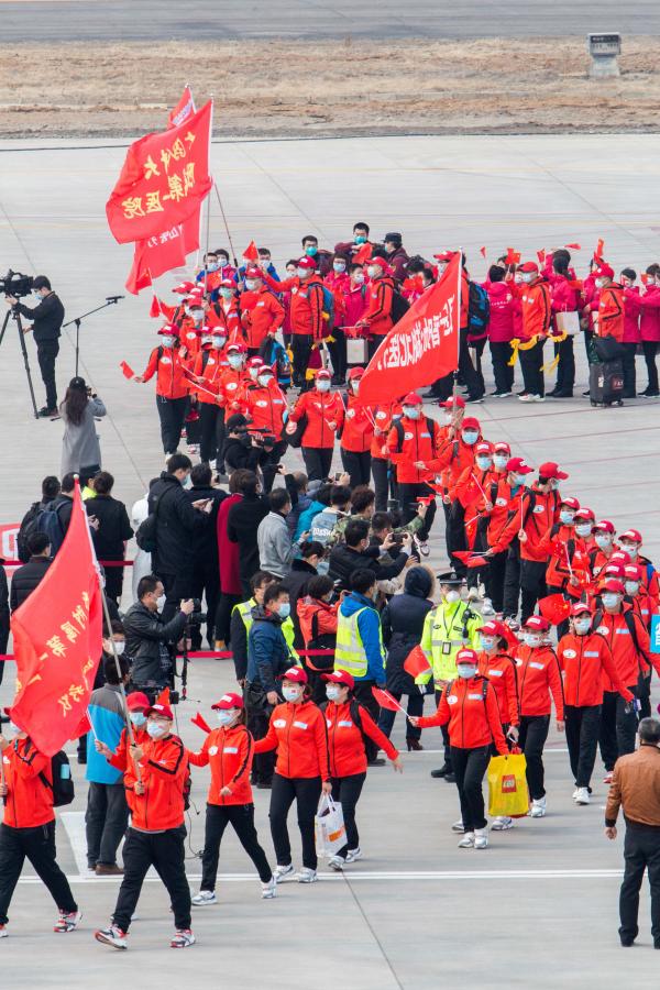 中国医科大学附属第一医院第三批支援武汉医疗队凯旋