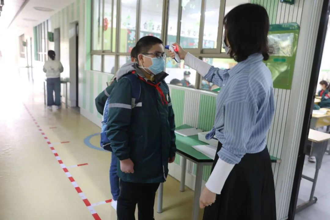 芜湖首批小学生今日返校复课