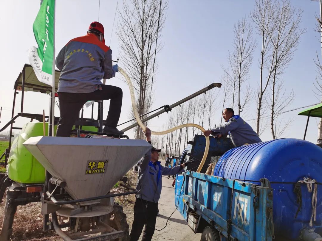 80后不想种地90后不懂种地00后不问种地，咋整？