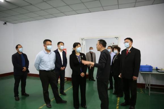 中院党组书记,院长孙英到薛城区调研