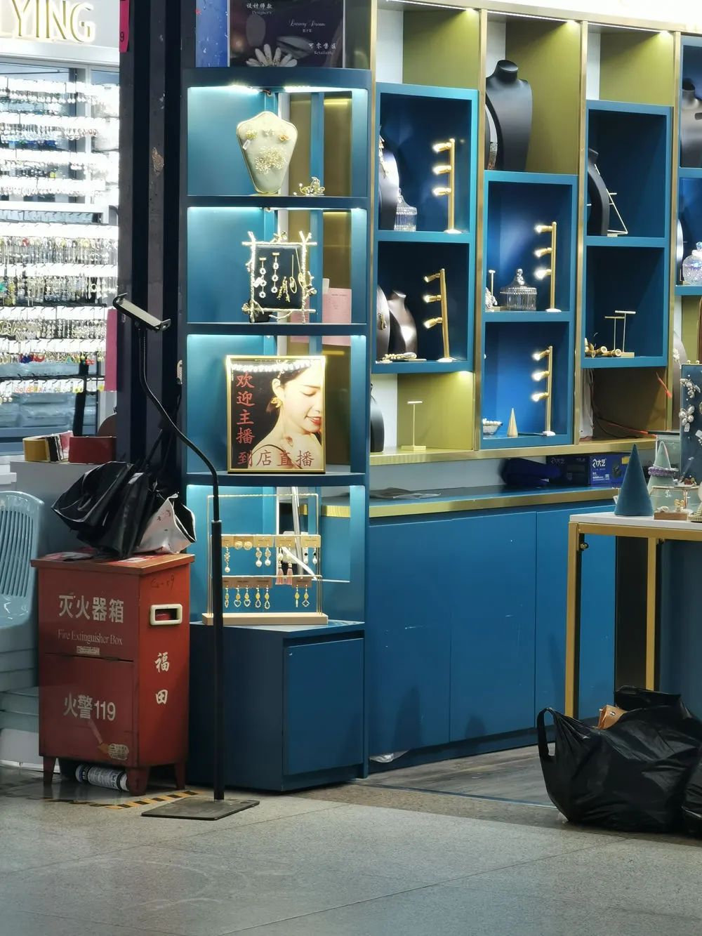 义乌求生记：经历20年从未有过的“难”