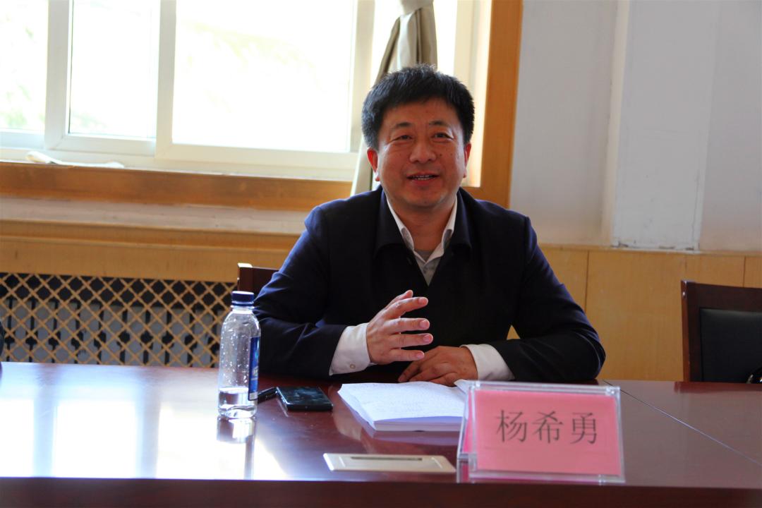 鲁东大学法学院副院长,三和德通律师事务所主任杨希勇则提出引导社会