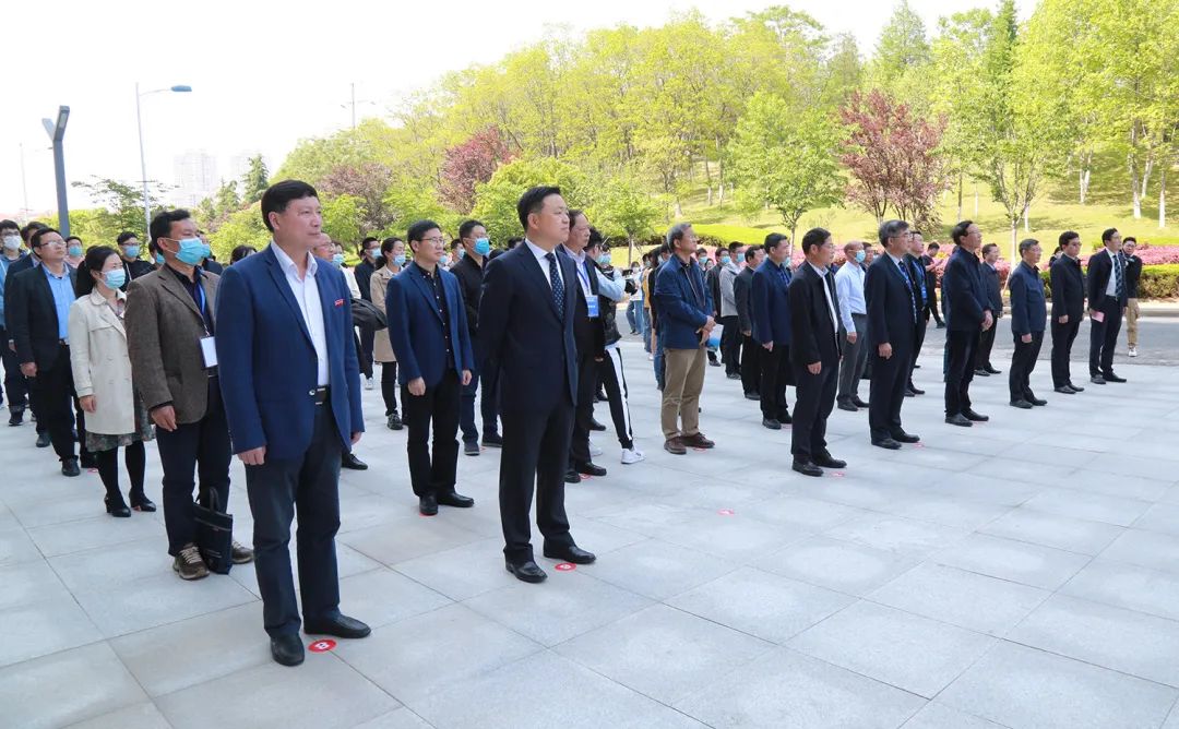 29日下午,江苏大学耒耜大楼启用仪式暨农业装备成果展在我校科技园