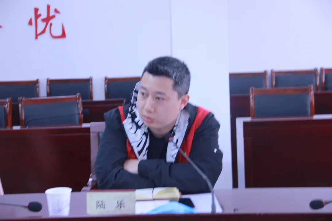 不负青春不负韶华看座谈会上的枫林青年情怀