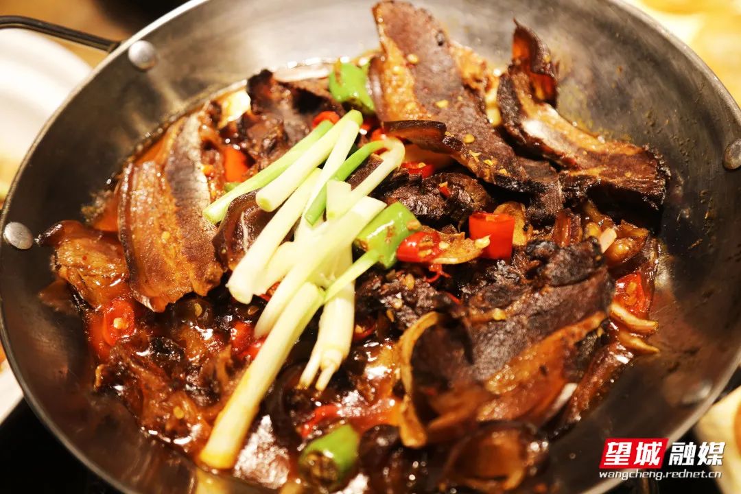 望你红想吃美食来望城这家店就对了不仅食美味美价格美还有超值优惠
