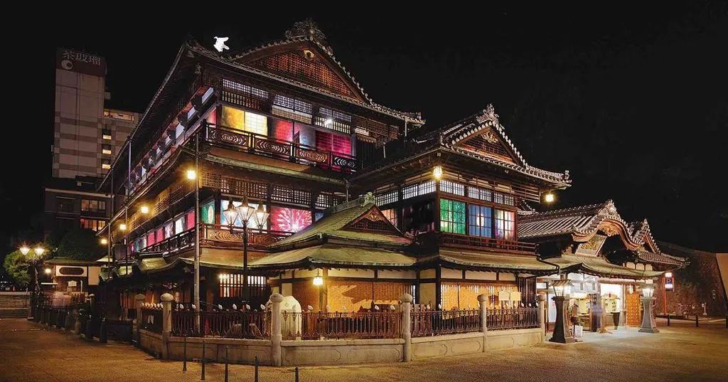 东京版《欲望都市》:蜷川实花华丽绚烂的followers(最新发布)